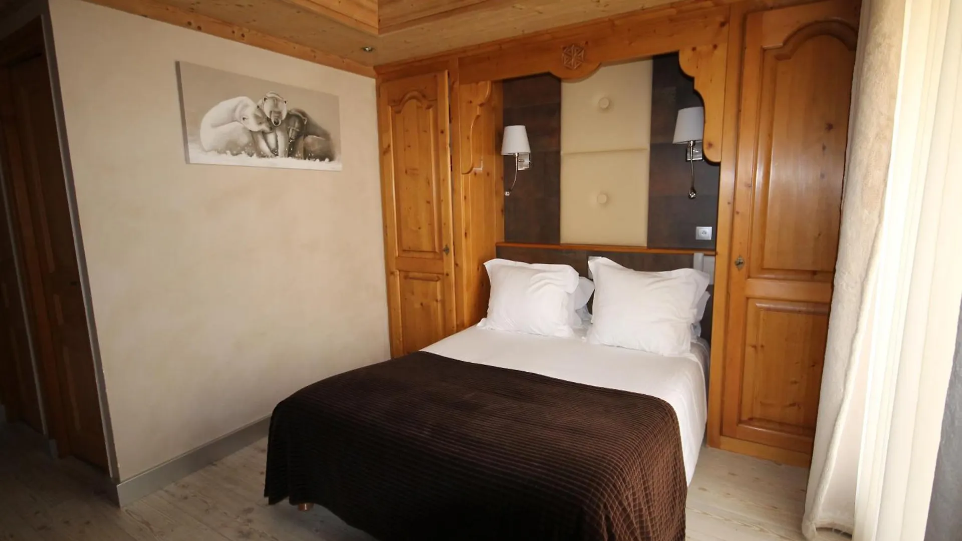 Hotel Alpina Les Gets